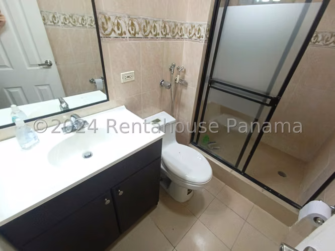 Venta de Apartmento con 94m2 en Punta Paitilla PH Posada Del Rey 26-5071SR