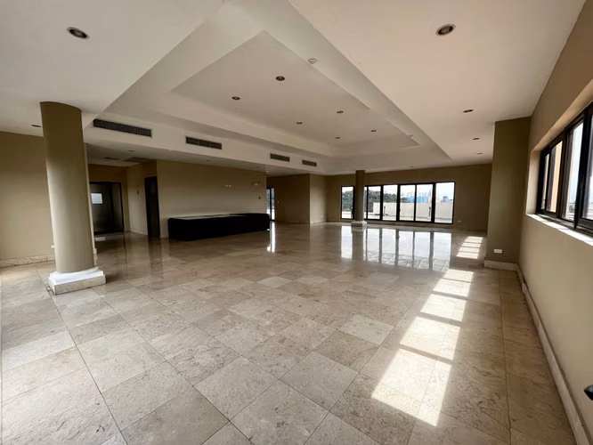 OPORTUNIDAD ! Amador 3 rec 3 ba 287 m2 cercano a Albrook, Clayton! Ancon,