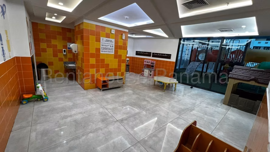 Vendo amplio apartamento en Paitilla MPM26-6373