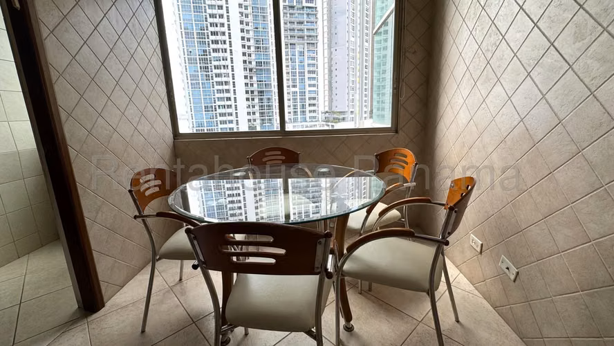 Apartamento en Alquiler en Punta Pacifica 26*5358Mfk