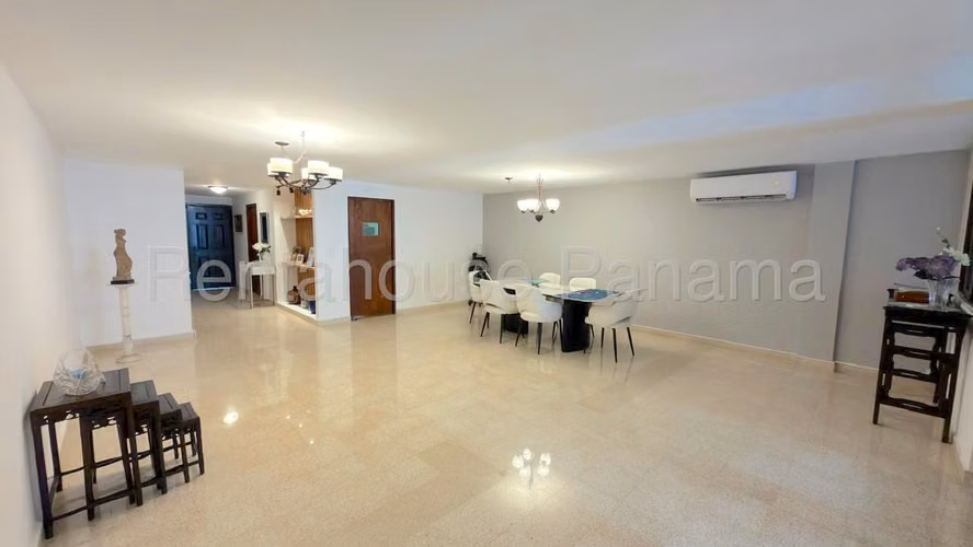 Vendo amplia Casa en Bellavista MPM26-6287