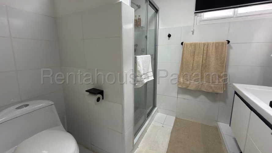 Vendo amplia Casa en Bellavista MPM26-6287