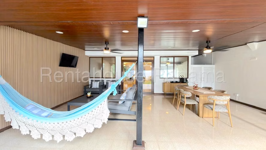 Wide sale House in Bellavista MPM26-6287