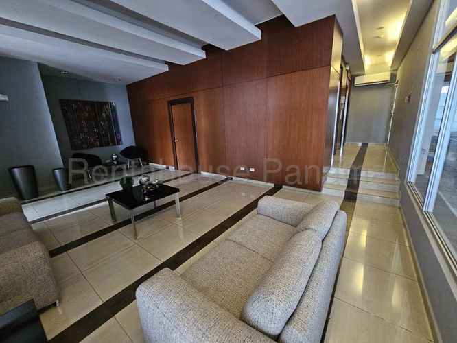 Se Vende Apartamento en Coco del Mar MDV26-6701