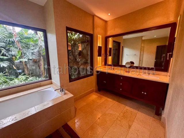 Casa en venta en Buenaventura YM