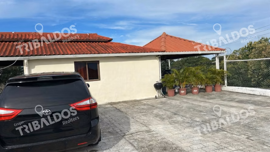 Venta de Terreno con mejoras en San Carlos, Frente a la Panamericana - Imagen 6