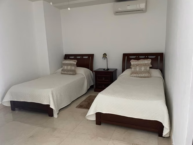 for rent Se alquila apartamento  ave balboa FRENTE AL MAR