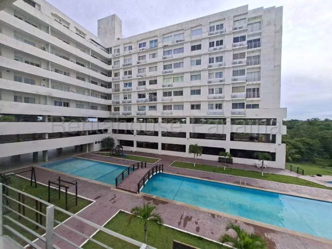 Vendo apartamento de playa en San Carlos MPM26-1811