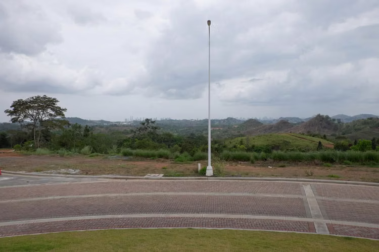 Terreno en Venta en Panamá Norte YM