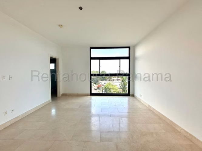 Se Vende Apartamento en Coco del Mar LA26-6762