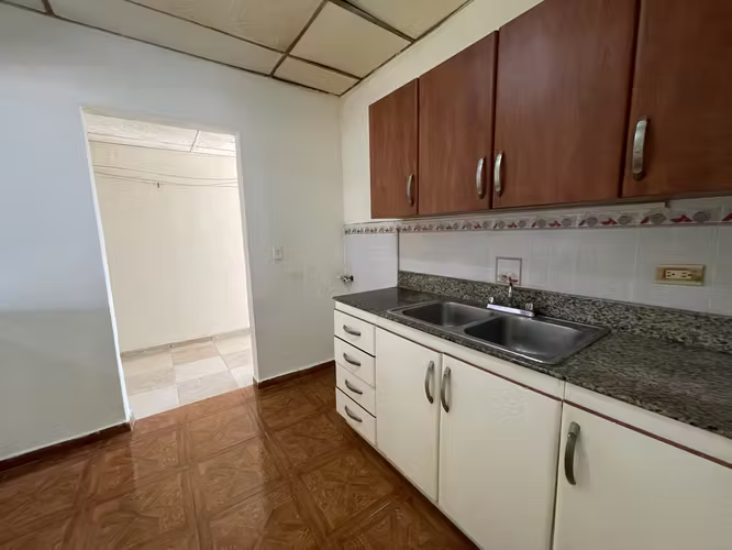 VENTA CASA EN SAN ANTONIO