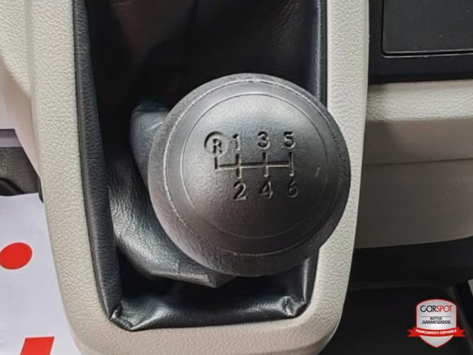 Toyota Hiace 2024 Manual EK4692