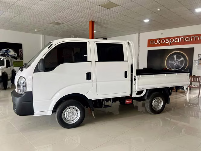 2025 Kia K2700 Cabina Doble 4x4 solo 52 Mil KMS en Pedasi