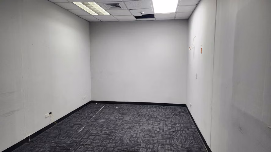 ALQUILER LOCAL / OFICINA COMERCIAL – LLANO BONITO, JUAN DÍAZ