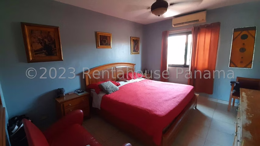 vendo casa en versalles OF 26-6258