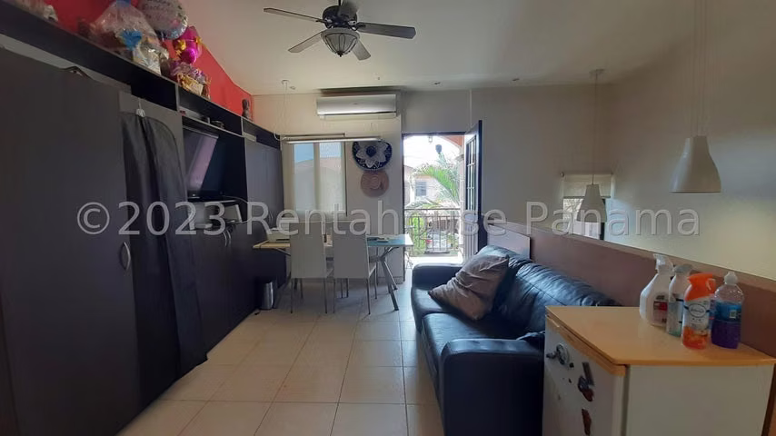 vendo casa en versalles OF 26-6258
