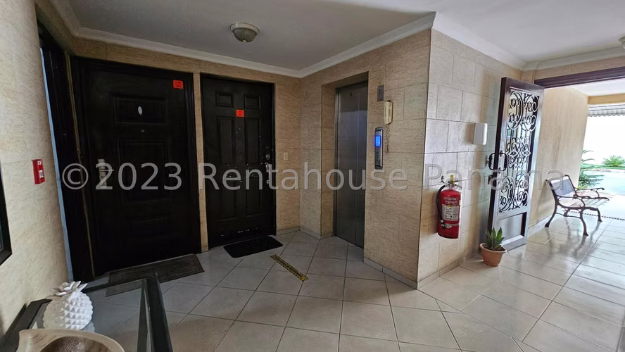 Apartamento En Venta En Chanis SYH