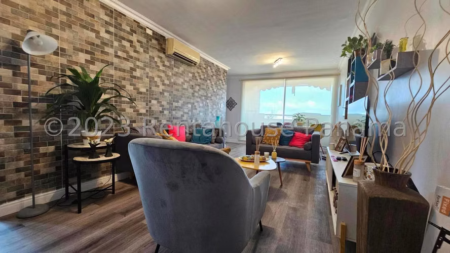 Apartamento En Venta En Chanis SYH