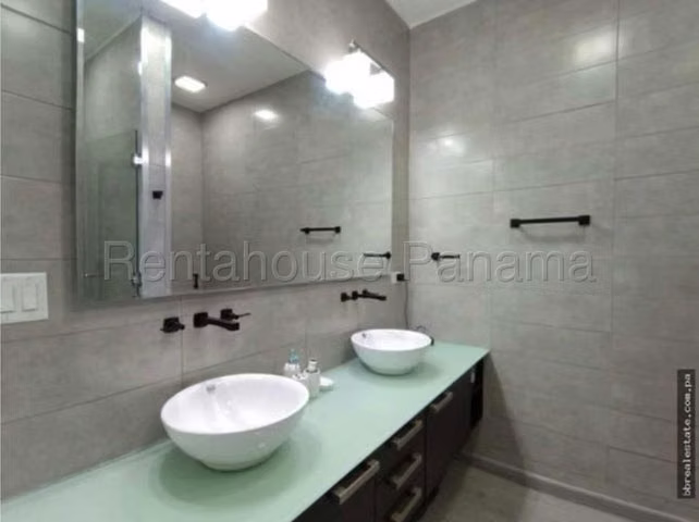 vendo apartamento loft en punta pacifica OF 26-6648