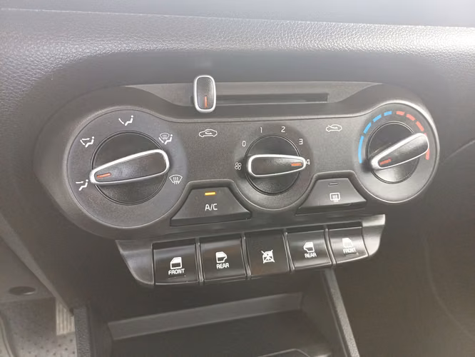 KIA SOLUTO - 2026 - KSOL - Automarket - Imagen 9
