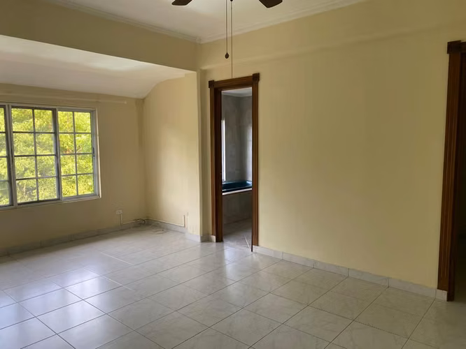 NC90 SE VENDE AMPLIA Y ESPECTACULAR CASA EN ALBROOK - Imagen 11