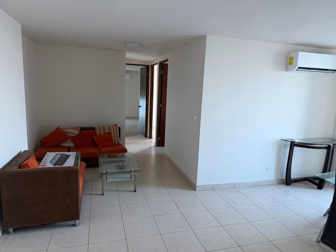 C309J  SE ALQUILA AMPLIO APARTAMENTO CON LINEA BLANCA EN SAN FRANCISCO - Imagen 7