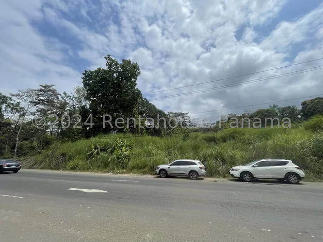 VENTA DE TERRENO EN CHILIBRE CENTRO MCD25-3082