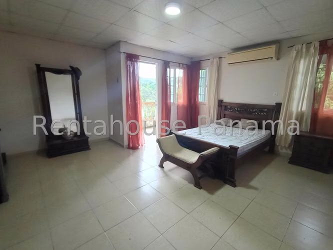 VENTA DE CASA EN LAS LAJAS LAS CUMBRES HQ