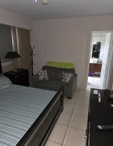 Hermosa Casa en Alquiler Amoblada en Residencial Privado! Ubicada en Brisas del Golf, PH Augusta! - Imagen 7