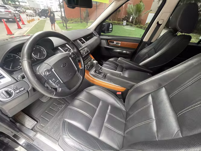 LAND ROVER RANGE ROVER SUPERCHARGED  2010