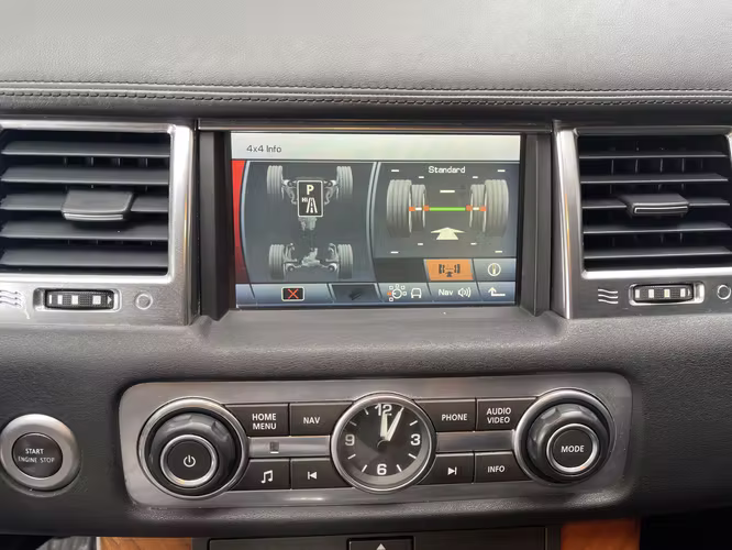 LAND ROVER RANGE ROVER SUPERCHARGED  2010