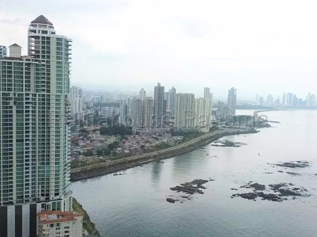 Venta PH Pacific Point JM