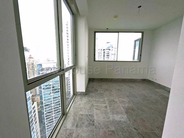 Venta PH Pacific Point JM