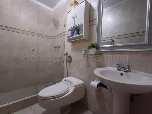 Venta PH Mystic Point JM