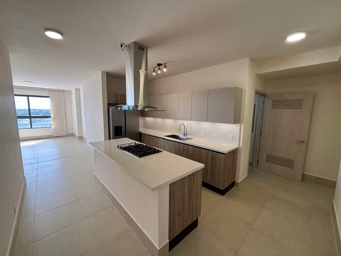 OCEAN HOUSE SANTA MARÍA $2,000