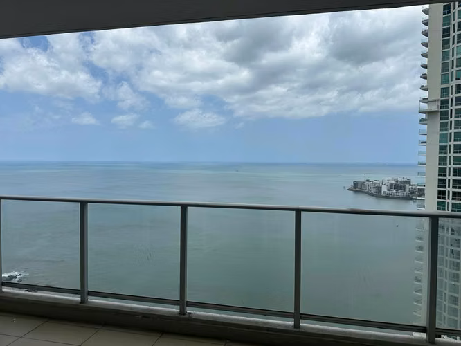 Alquilo Oceanaire Amob Vista al mar $2,500 - Imagen 2