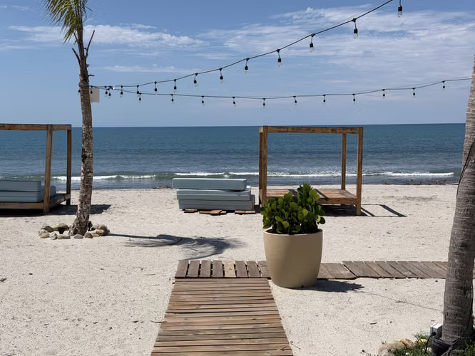 ALQUILO SAN CARLOS, PH PLAYA DEL SOL 136 m2, 3 Rec