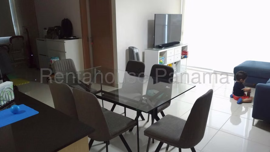 Apartamento en Alquiler en Via España JG - Imagen 2