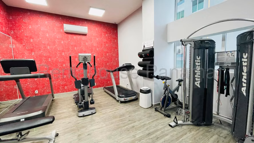 Venta de apartamento en Altos del Golf  AK