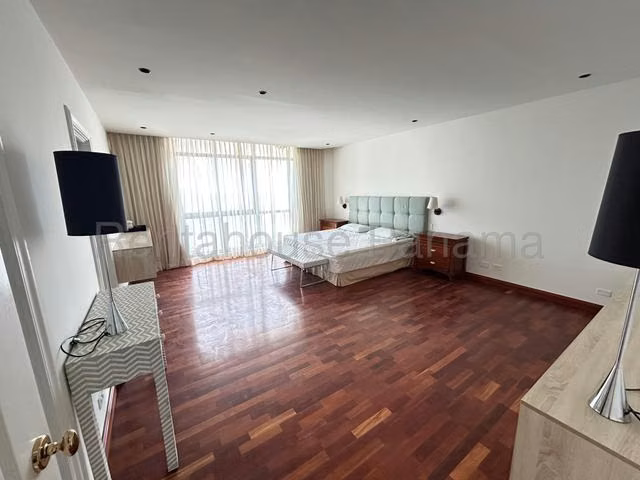 Alquiler Miramar Avenida Balboa 26YCG5506