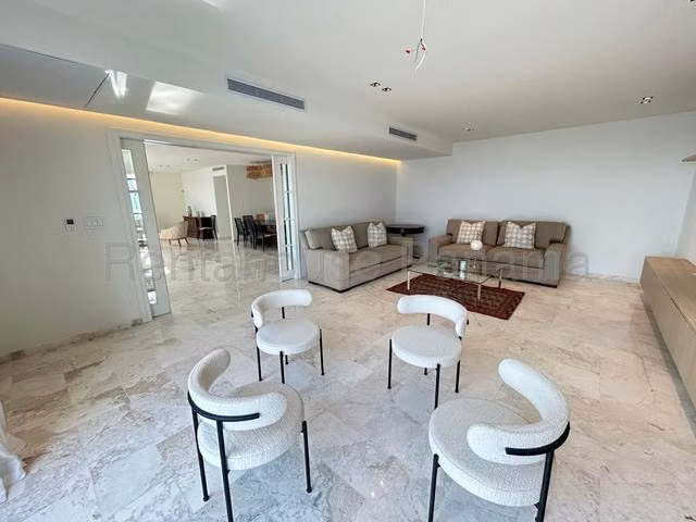 Alquiler Miramar Avenida Balboa 26YCG5506