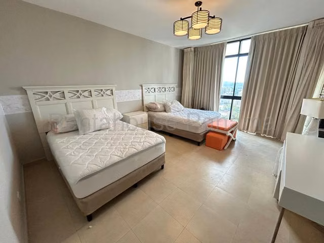 Alquiler Miramar Avenida Balboa 26YCG5506