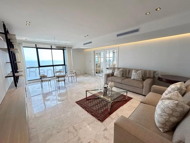 Alquiler Miramar Avenida Balboa 26YCG5506