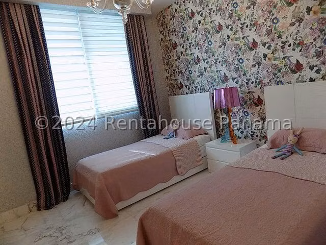 Apartamento en Alquiler con Opción a Compra en Regalia  Costa del Este CIG266147
