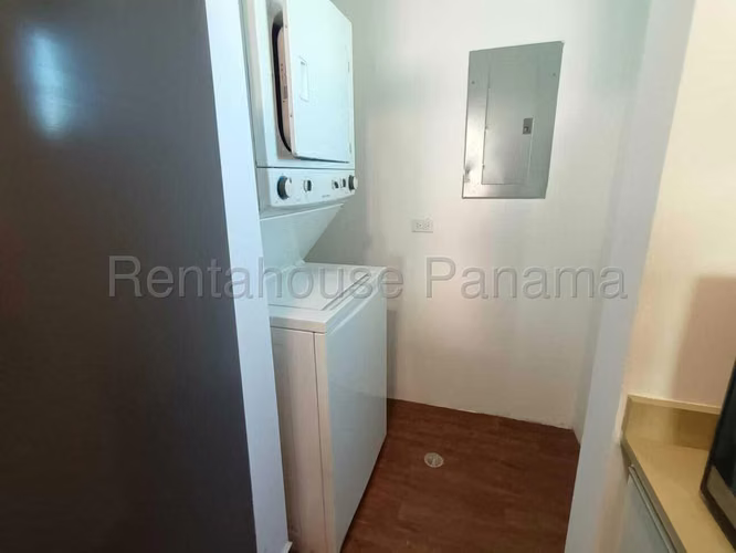 Se Vende Apartamento en Costa Sur LA26-6800