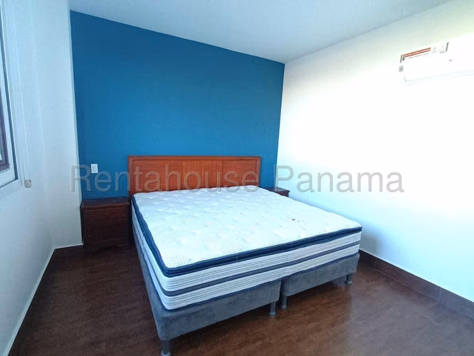 Se Vende Apartamento en Costa Sur LA26-6800