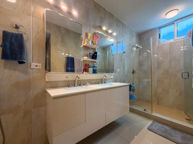 Apartamento en Alquiler en Costa del Este, Panamá