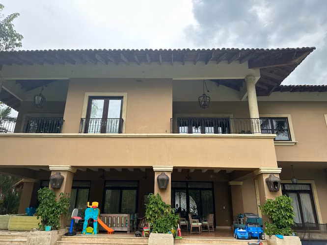VENTA DE CASA EN ALTOS DEL GOLF, SAN FRANCISCO (1)