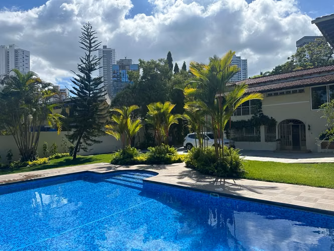 VENTA DE CASA EN ALTOS DEL GOLF, SAN FRANCISCO (2)