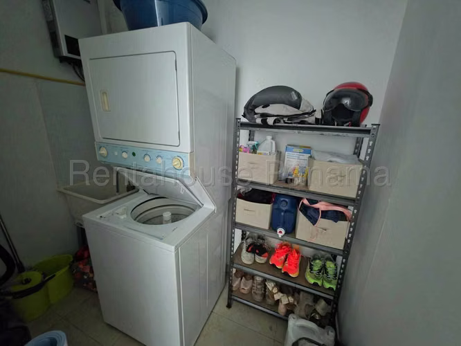Apartamento En Venta En Avenida Balboa SYH
